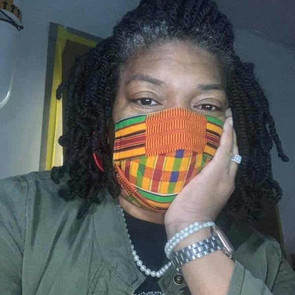 Profile Picture of Tabitha Miles (@tmbraswell) on Poshmark