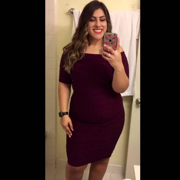 Profile Photo of Sandra Ceja mireles (@sandia831) on Poshmark