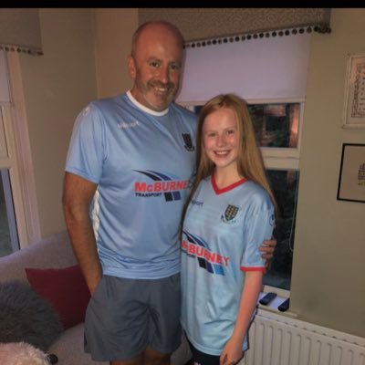 Profile Picture of Paul Ross (@dunloy1) on Twitter