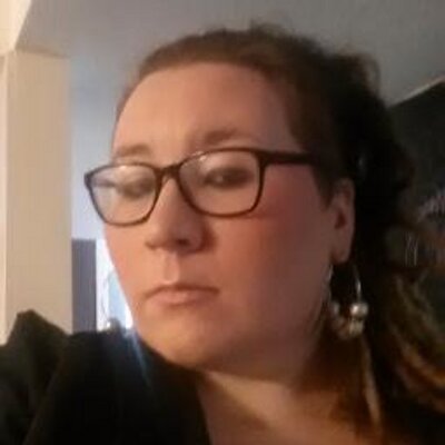 Profile Picture of Heather Nicholson (@heatherette09) on Twitter