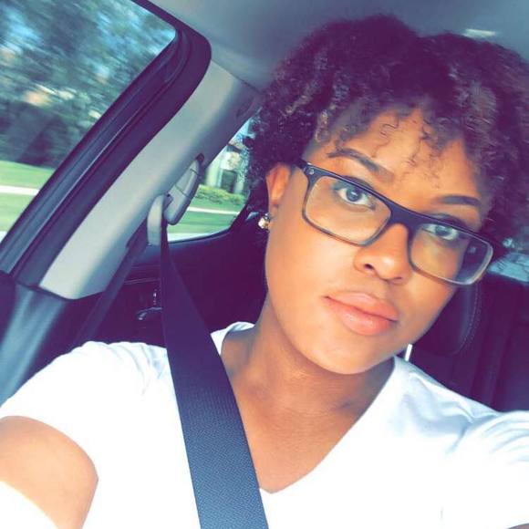 Profile Picture of Chantal Clemetson (@clemetson86) on Poshmark