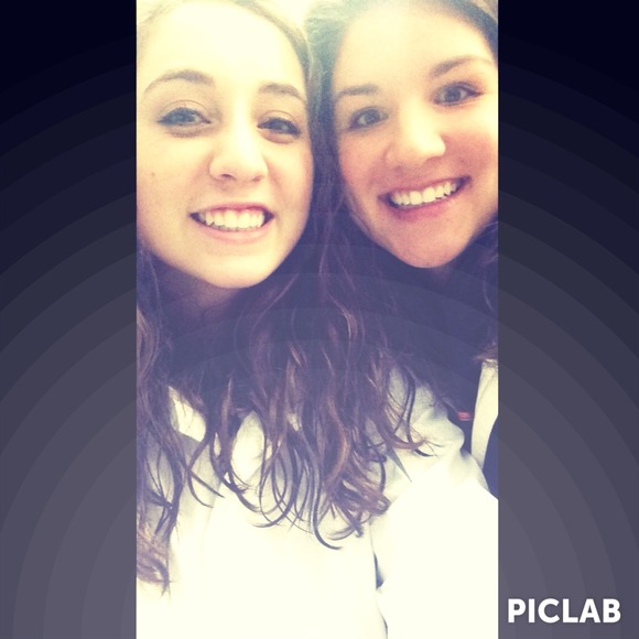 Profile Picture of Natalie Herigon (@nat_herigon) on Poshmark