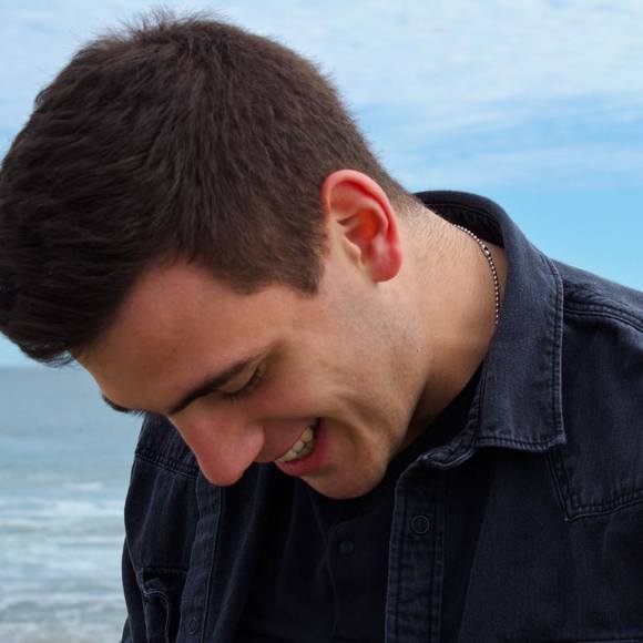 Profile Picture of Srdjan Jakovljevic (@srdjanj) on Poshmark