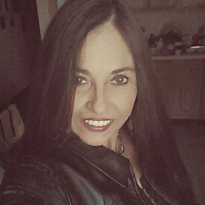 Profile Picture of Paula Cushman (@paulamaeflower) on Twitter