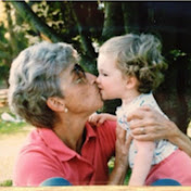 Profile Picture of Emily Quinn (@JustMyVideosToMusic) on Youtube