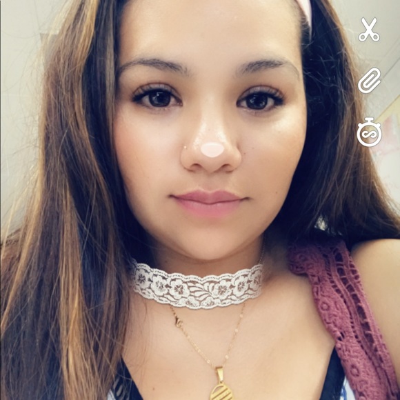 Profile Picture of Ismenia Rodriguez (@vero332) on Poshmark