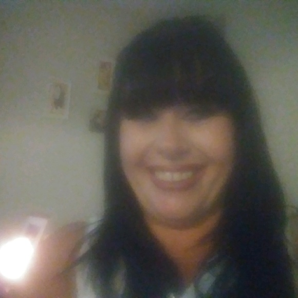 Profile Picture of Irene Rantala (@irenerantala) on Poshmark