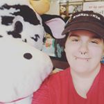 Profile Picture of Elizabeth Sin-Claire Hayden (@lizzybizzy1313) on Instagram