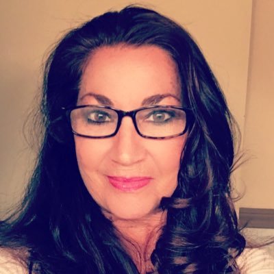 Profile Picture of Tina Hooker (@TinaHooker5) on Twitter