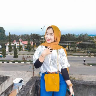 Profile Picture of Chintamia Amanda (@chintamia.amanda.5) on Facebook