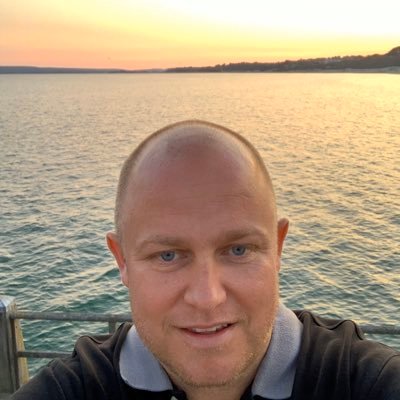 Profile Picture of Carl McNally (@mcnally_carl) on Twitter