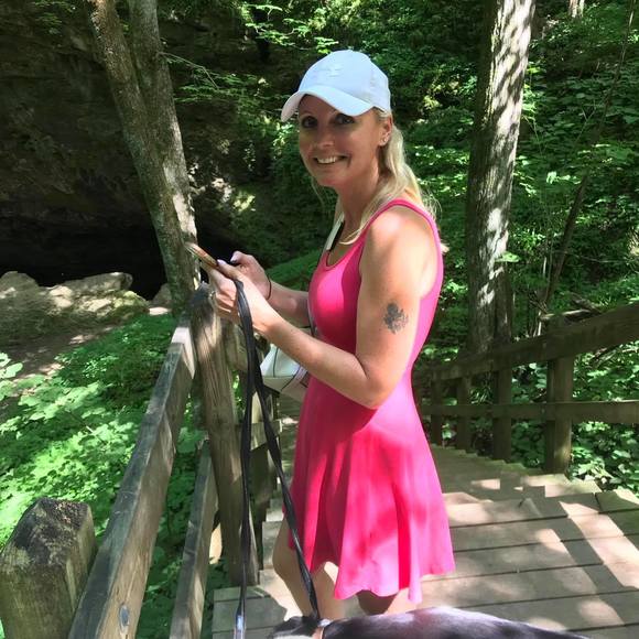 Profile Picture of Maggie Primmer (@mprimmer) on Poshmark
