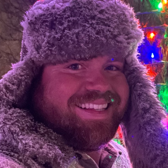 Profile Picture of Christopher Brooker (@spendinmoney67) on Poshmark