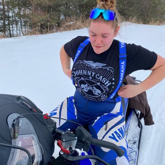 Profile Picture of Julianna Bruni (@juliannabruni) on Poshmark