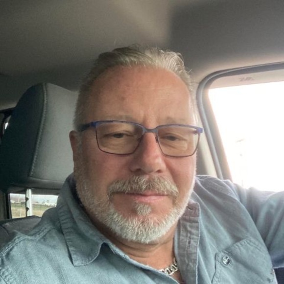 Profile Picture of Richard Boisvert (@richbois007) on Poshmark