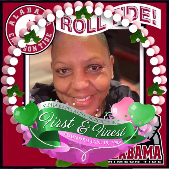 Profile Picture of Kim Jackson (@prettyred133) on Poshmark