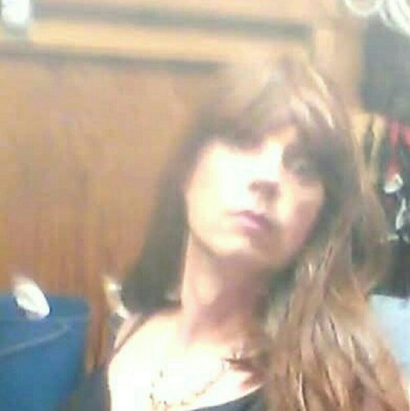 Profile Picture of Shawna Higgins (@shawnabnaughty) on Poshmark