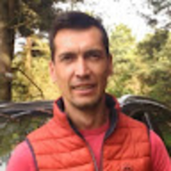 Profile Picture of Ovidiu Poparad (@ovidiupoparad) on Poshmark