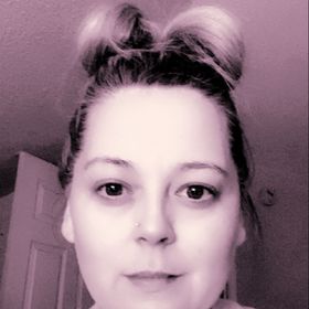 Profile Picture of Misty Dalton (@LuvLifLikeCrazy) on Pinterest