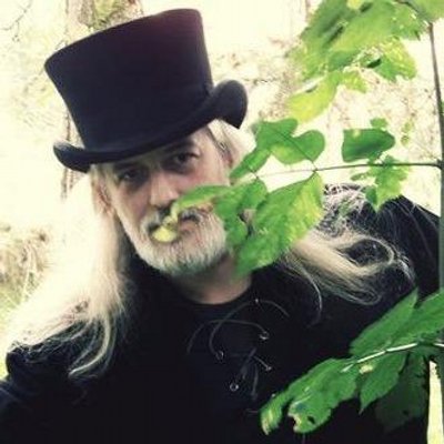 Profile Picture of Simon John Hepworth (@_simonhepworth) on Twitter