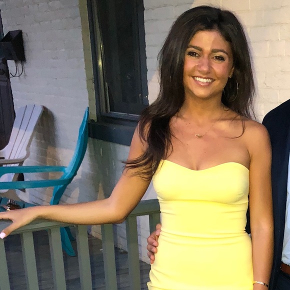 Profile Picture of Devin Afflitto (@devvvgurl) on Poshmark