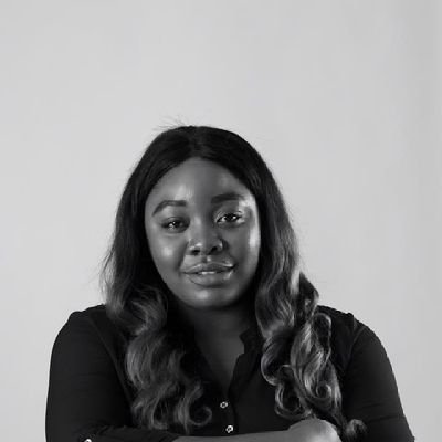 Profile Picture of Ellen-Janet (@Beau_Ell5n) on Twitter