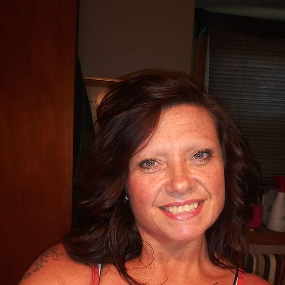 Profile Picture of Shawna Branham (@shawna_branham) on Poshmark