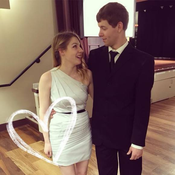 Alisha Moffat - Poshmark Profile Picture of Alisha Moffat (@alishamoffat) on Poshmark