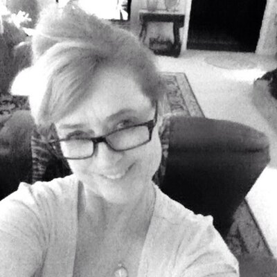 Profile Picture of Loretta Sims (@888Sims) on Twitter