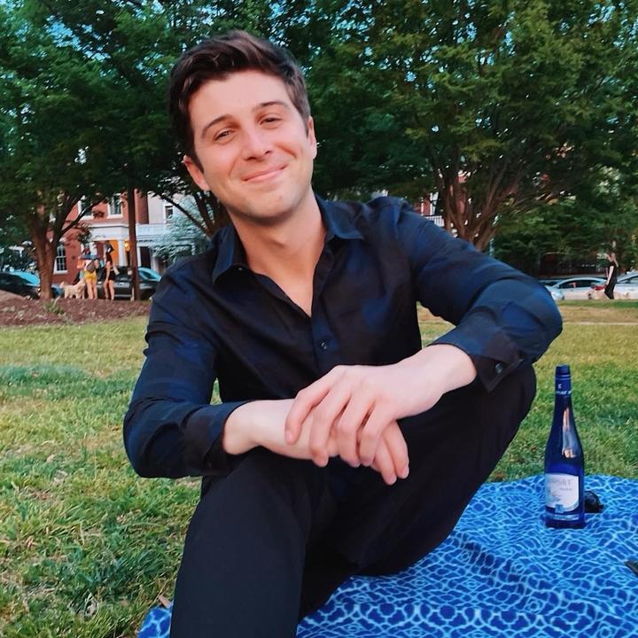 Profile Picture of Tyler Layne (@@tylerlaynemusic) on Tiktok