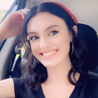 Profile Picture of Danielle Daugherty (@D_Daugherty13) on Twitter