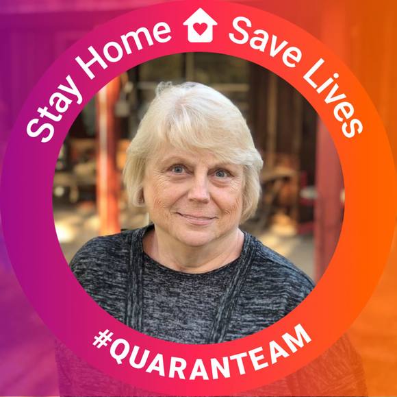 Profile Picture of Nell Lacaze (@nelllacaze) on Poshmark