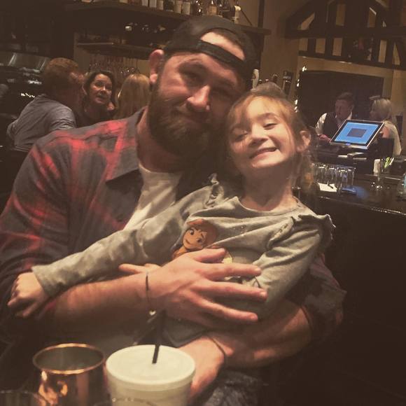 Profile Picture of Casey Cracco (@caseyc2121) on Poshmark