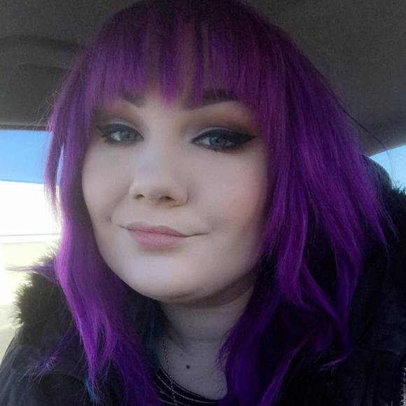 Profile Picture of Autumn Kemler (@autumnkemler) on Poshmark