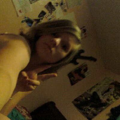 Profile Picture of Ashley Kay Wiley (@dollfac21) on Twitter