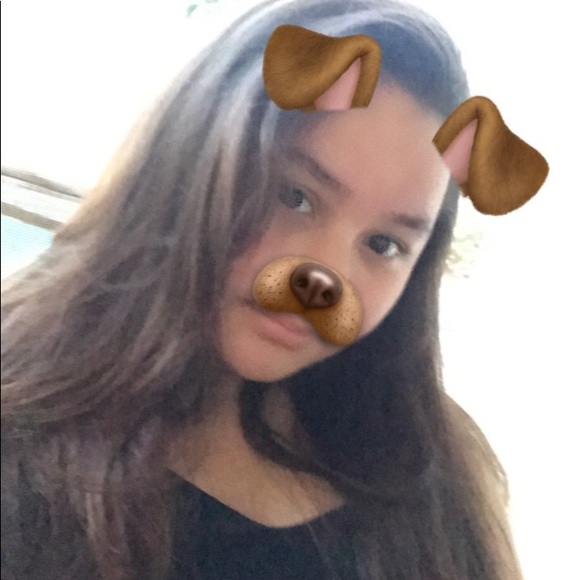 Profile Picture of Jolette Alvarez (@jaahumada) on Poshmark