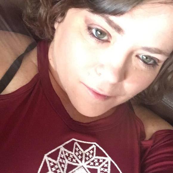 Profile Picture of Shawna Blankenship (@shawndoe1) on Poshmark