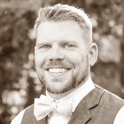 Profile Picture of Christopher Hathaway (@HathawayTeach) on Twitter