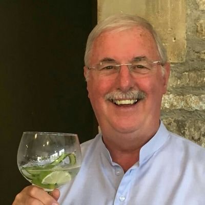 Mike Rowland - Twitter Profile Picture of Mike Rowland (@TourGuideMike) on Twitter