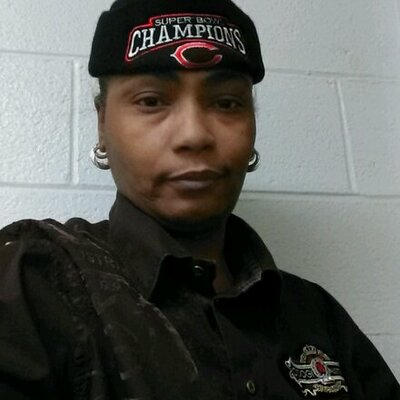 Profile Picture of Antoinette Holmes (@@acholmes647) on Twitter