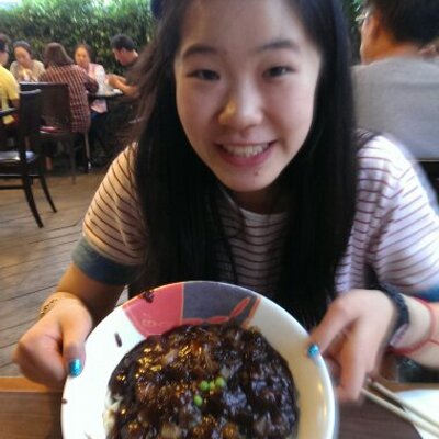 Profile Picture of Bernice Leung (@ameinblur) on Twitter
