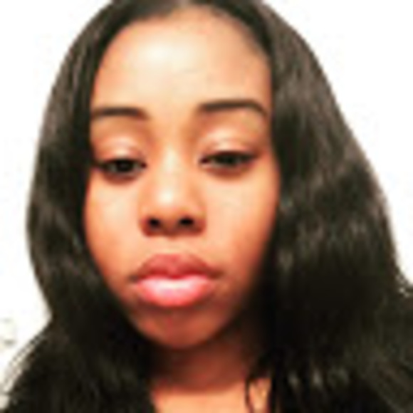 Profile Picture of Jasoni Spraggins (@jasonispraggins) on Poshmark