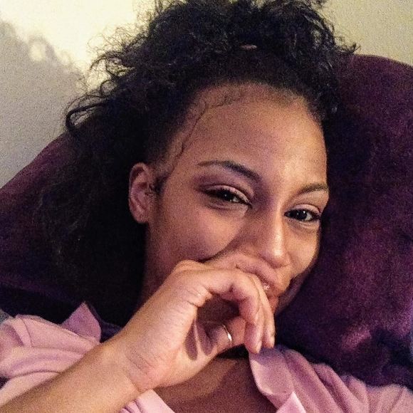 Profile Picture of Bree Washington (@bree_washington) on Poshmark