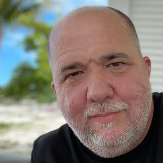 Profile Picture of Scott Brewer (@scottbrewer) on Instagram