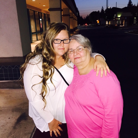 Profile Picture of Brenda Capps (@bcappsmidwife) on Poshmark