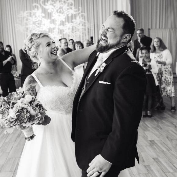 Profile Picture of Drew Barefield (@drewbarefield) on Poshmark