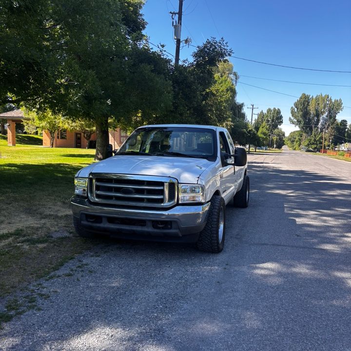 Profile Picture of Logan_7.3 (@logan_herbert3) on Tiktok