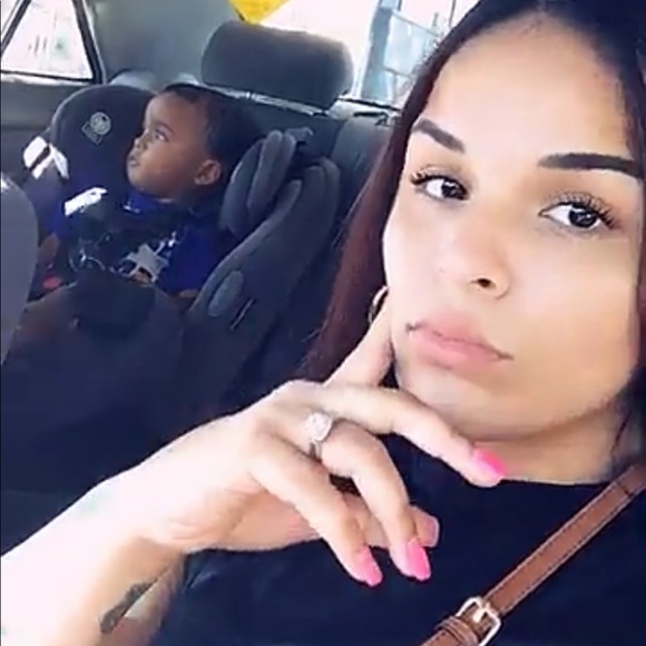 Profile Picture of Ashley Oliveras (@missyrocksx) on Poshmark