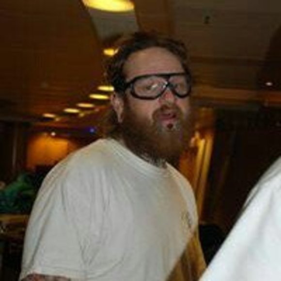 Profile Picture of Jonny Weirdman (@jonnyweirdman) on Poshmark