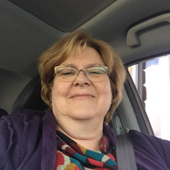 Profile Picture of Rita Bueter (@rbueter) on Poshmark